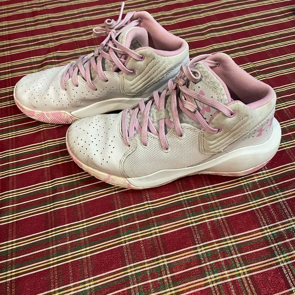 Youth size 4.5 Under Armour Purple and Grey Basketball Sneakers